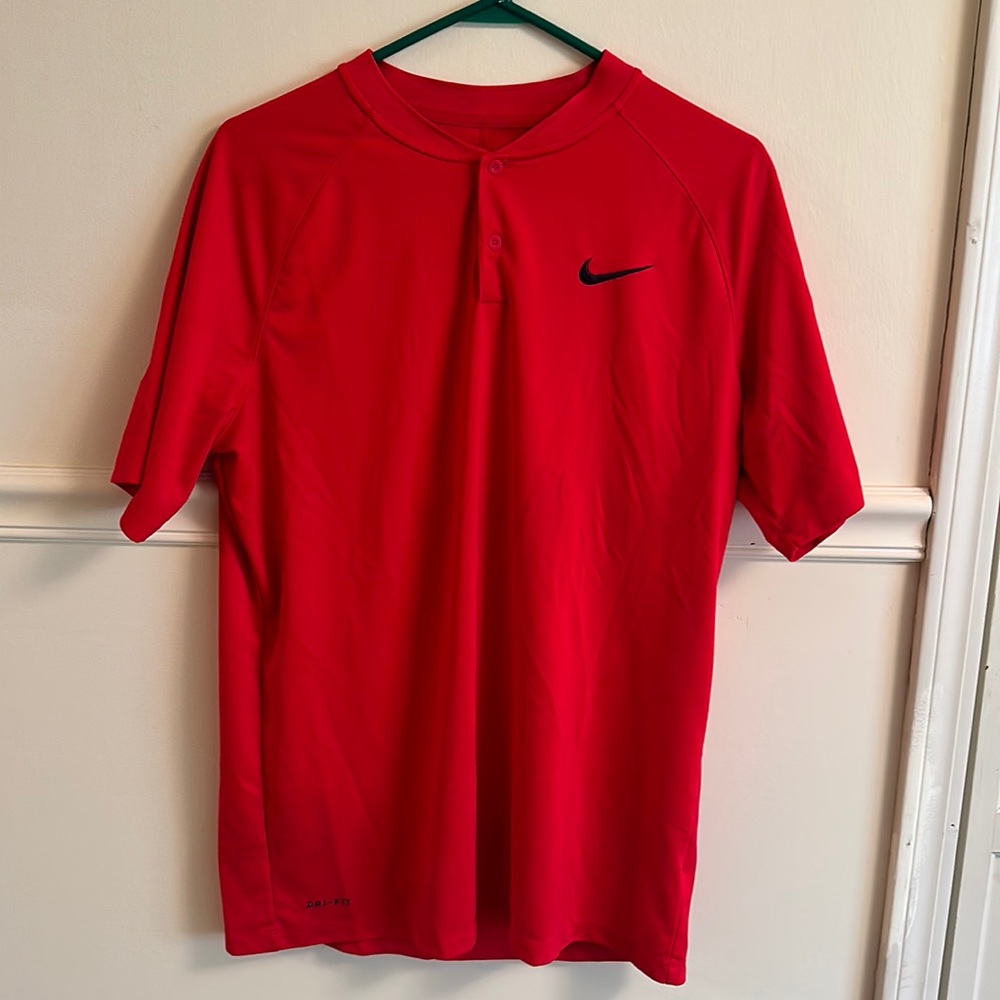 Nike blade style men’s golf polo size large like new